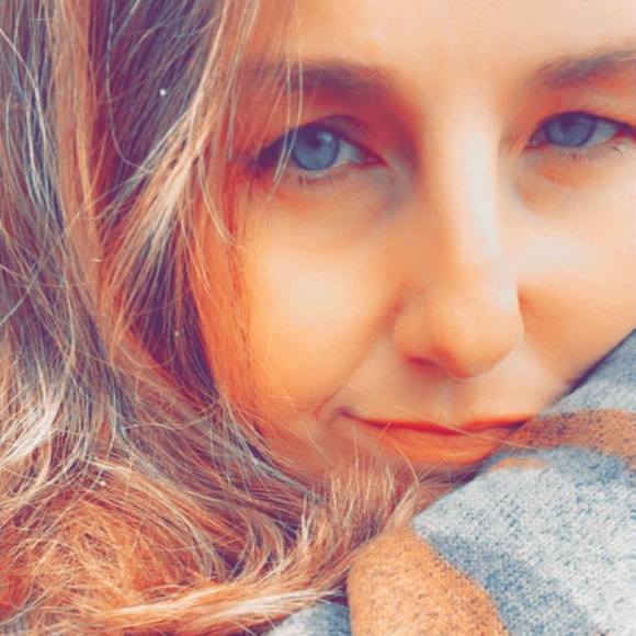 Profile Picture of Janie Scripter (@jscripter) on Poshmark