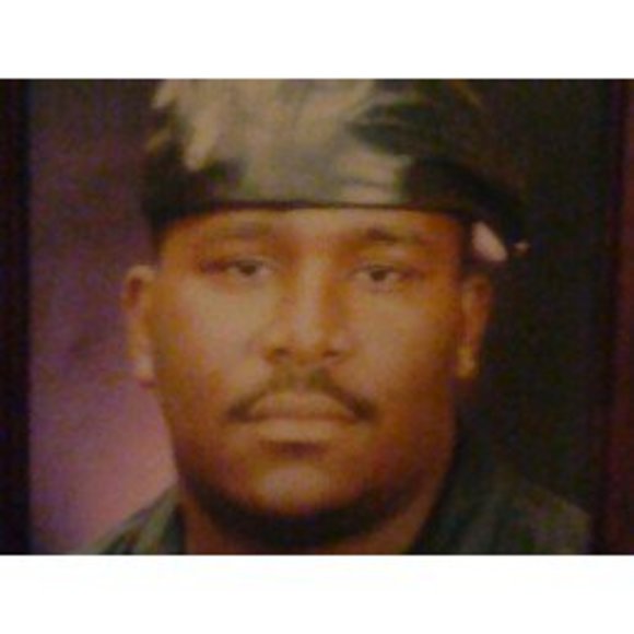 Profile Picture of William Sneed (@william_sneed) on Poshmark