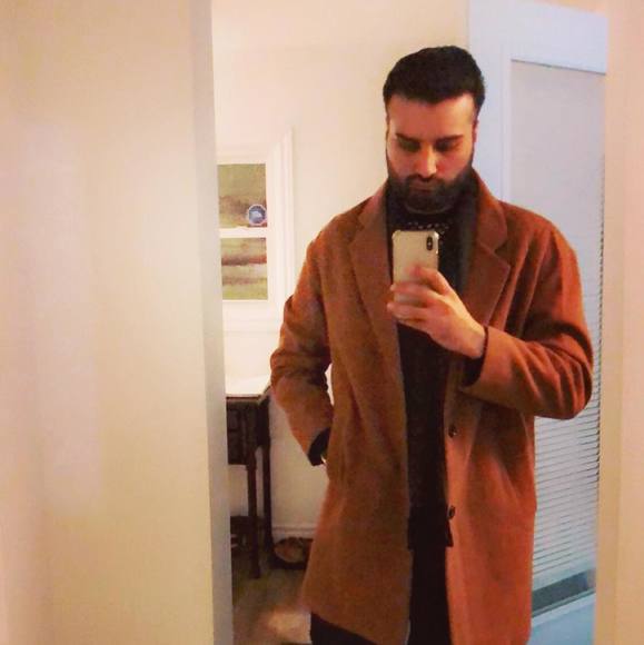 Profile Picture of Hammad Hassan (@hammadhassan135) on Poshmark