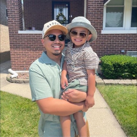 Profile Picture of Carlito Afuang (@carlito_afuang) on Poshmark