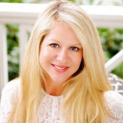 Profile Picture of Virginia Hayes (@virginiahayes) on Twitter