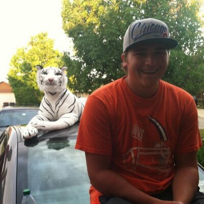 Profile Picture of Sean Hennessy (@seanhennessy30) on Twitter