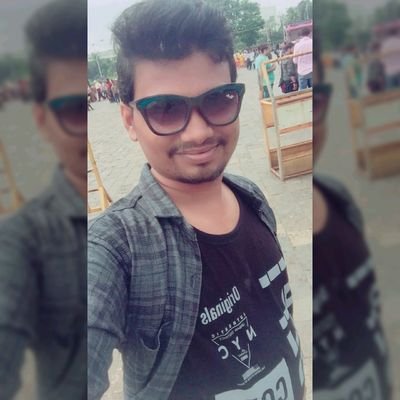 Profile Picture of Mitesh Parmar (@mits128) on Twitter