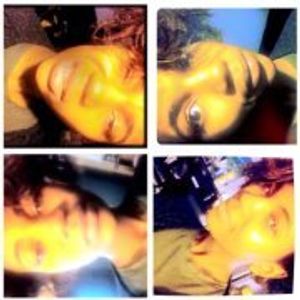 Profile Picture of Ashley Taylor (@zhen_zhen) on Myspace