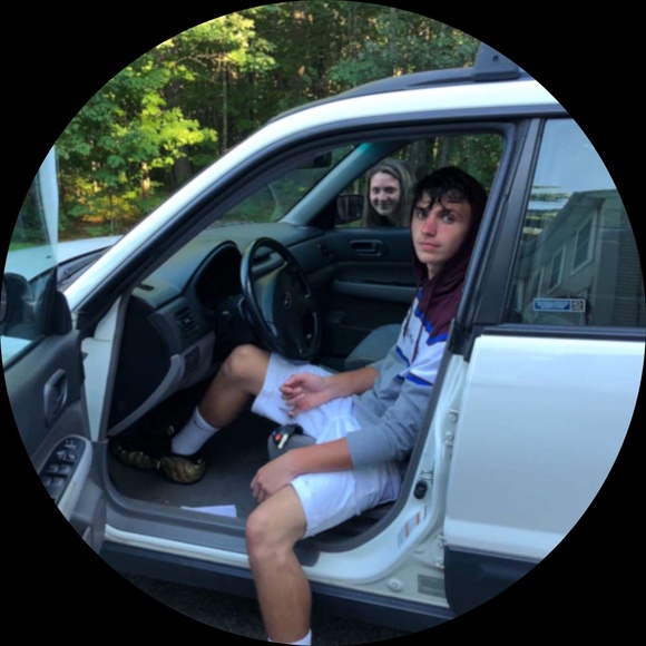 Profile Picture of Elijah Driesen (@elijahdriesen03) on Poshmark