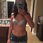 Profile Picture of TW|| block don't report (@karina.calories) on Instagram