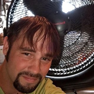 Profile Picture of Clayton Harry (Clayton Harry) (@bigharry.review) on Facebook