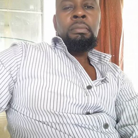 Profile Picture of Wilger Stlouis (@wilger04) on Poshmark