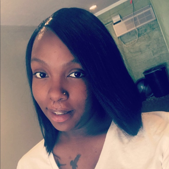 Profile Picture of Jamesha Leary (@jaiavamommy) on Poshmark