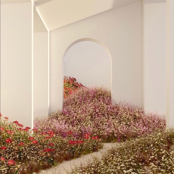 Profile Picture of Phoebe Lim (@phoebelim) on Poshmark