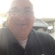 Profile Picture of Carlos Viscarra (@CarlosViscarra9) on Twitter