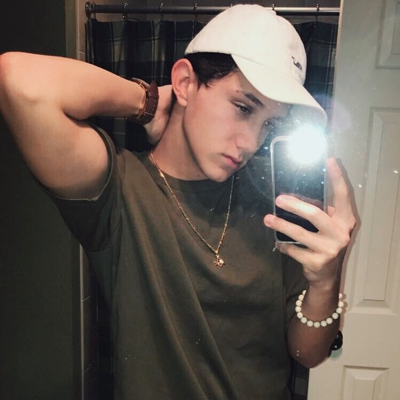 Profile Picture of Justin Heinzke (@justinandcrazy) on Poshmark