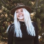 Profile Picture of Maggie Phipps ☼ (@maggiephippsofficial) on Instagram