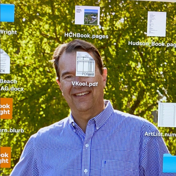 Profile Picture of Hal Philipps (@hjpnyc) on Poshmark