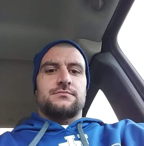 Profile Picture of Jeremy Fowler (@jcfowler86) on Poshmark