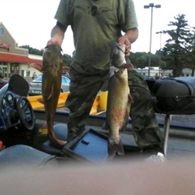 Profile Picture of Walter Buddy Burrows (@@buddyburrows41) on Twitter