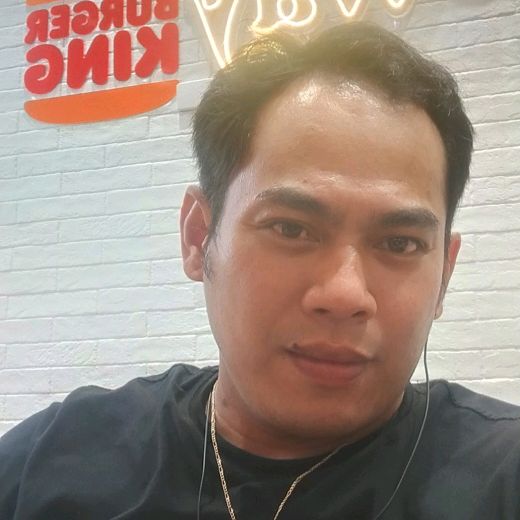 Profile Picture of Dyran (@benniecabs) on Tiktok