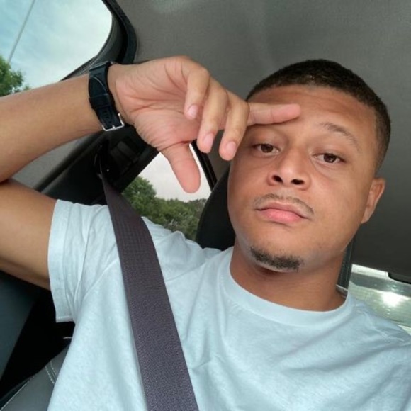 Profile Picture of Jeremy Herrod (@jeremyherrod) on Poshmark