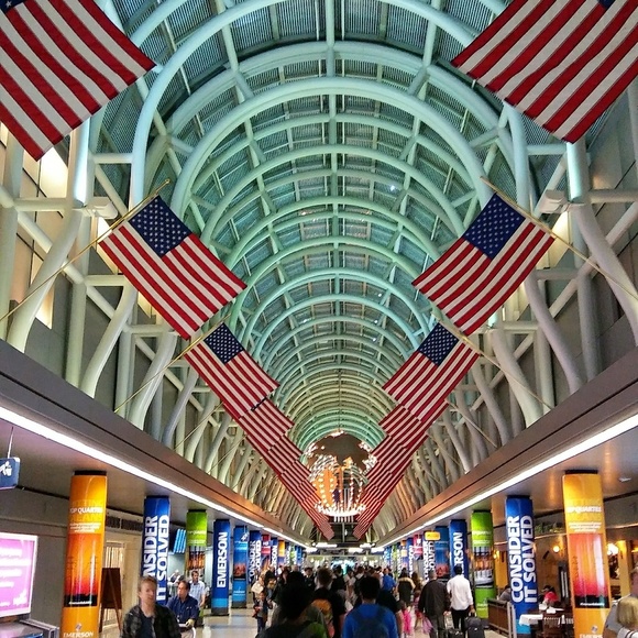 Profile Picture of Michael Humphries (@welshone827) on Poshmark