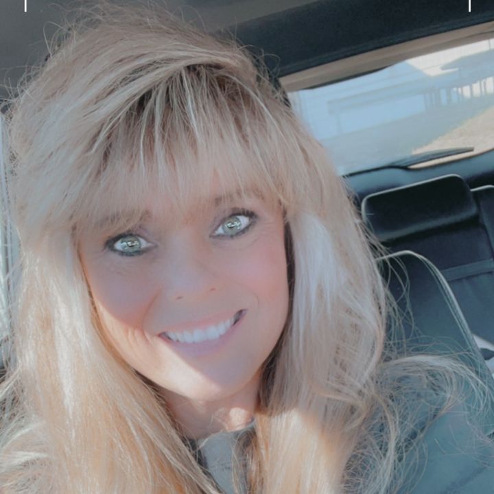 Profile Picture of vickihull752 (@vickihull752) on Tiktok