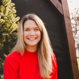 Profile Picture of Kayla Waldron (@kaylawaldron) on Instagram