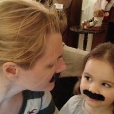 Profile Picture of Jason Hyndman (@Slothshoes) on Twitter