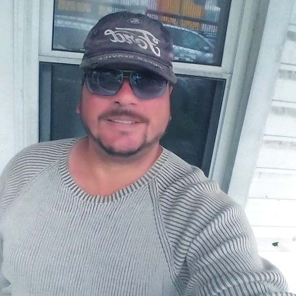 Profile Picture of Jimmy Sosa (@jimmysosa357) on Poshmark