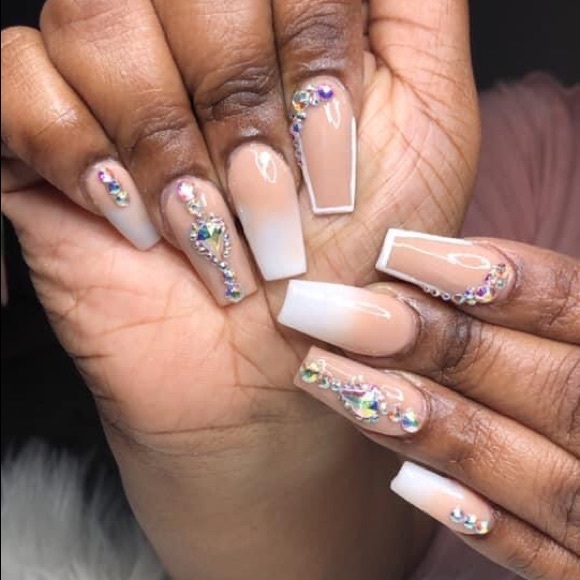 Profile Picture of Stephanie Stlouis (@s_stlouis) on Poshmark