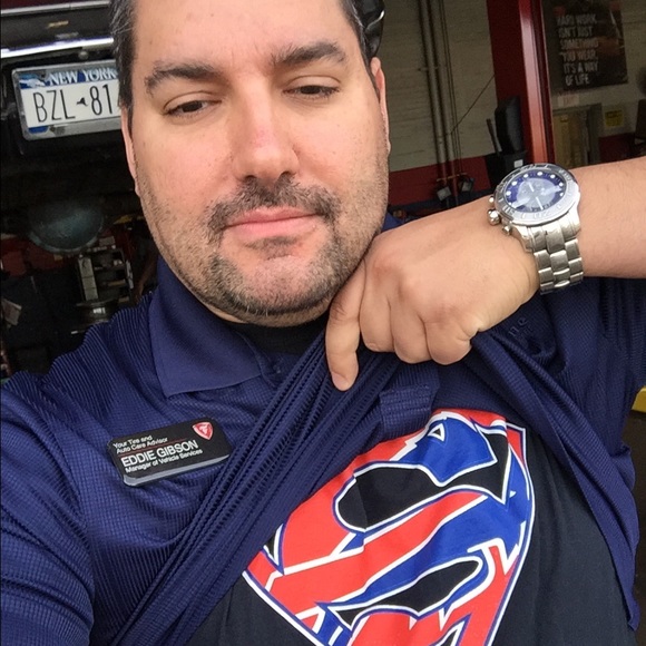 Profile Picture of Edward Gibson (@superman3810) on Poshmark