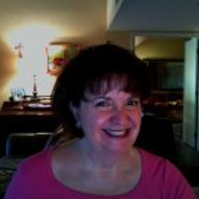 Profile Picture of Elizabeth Conroy (@BetsyConroy) on Twitter