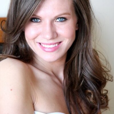 Profile Picture of Michelle Hendrickson (@1happeecamper) on Twitter