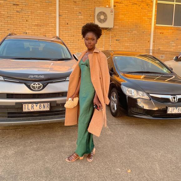 Profile Picture of Ruth Richards (@ruthalonyo) on Poshmark