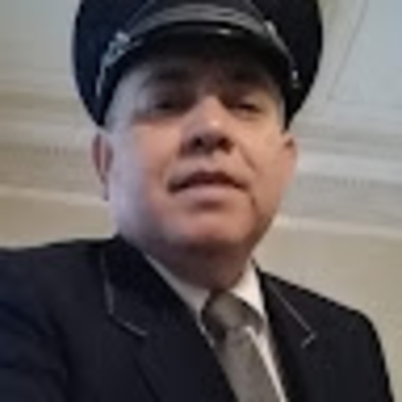 Profile Picture of John Montoya (@jmontoya20185) on Poshmark