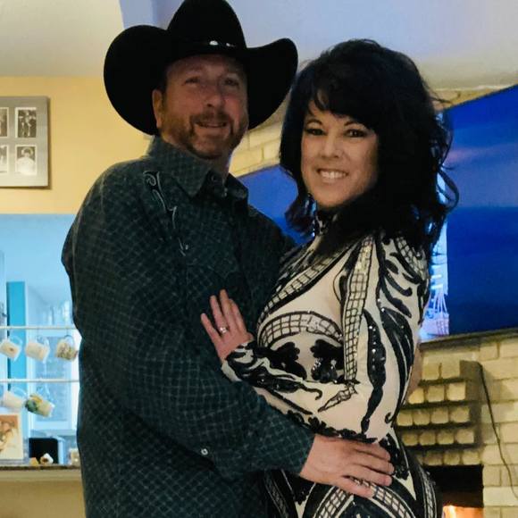 Profile Picture of Diane Andrews (@kevsbutterbean) on Poshmark