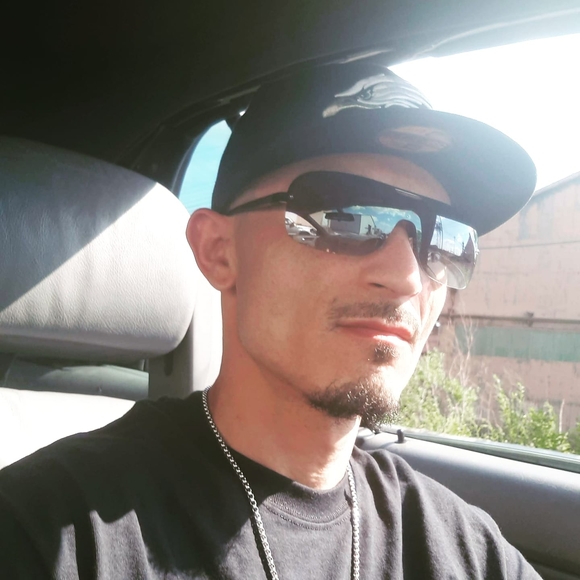 Profile Picture of Luis Vargas (@kyliescorner007) on Poshmark