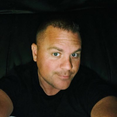 Profile Picture of Terry Long (@TerryGoLong) on Twitter