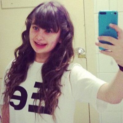 Profile Picture of Emily Cowie (@EmilyDaley2000) on Twitter