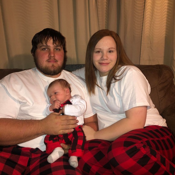 Profile Picture of Tiffany Gwin (@tiffanygwin) on Poshmark