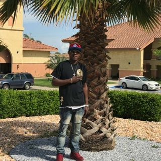 Profile Picture of Bryan Looney (@Bryan-Looney) on Facebook