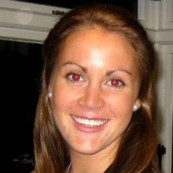 Profile Picture of Sarah Cockerell (@sarahc994) on Poshmark