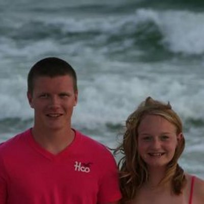 Profile Picture of Dana Bray (@d03739235) on Twitter
