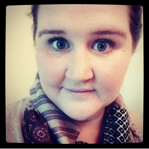 Profile Picture of Lauren Critelli (@lauren906) on Poshmark