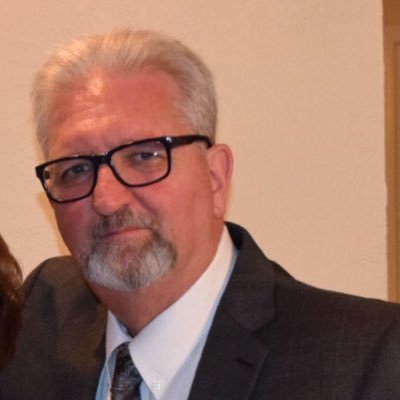 Profile Picture of Dan Ronan (@dr62660) on Twitter