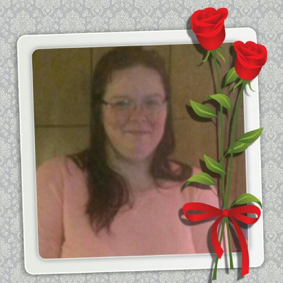 Profile Picture of Sherrie Sandidge (@devious44) on Poshmark