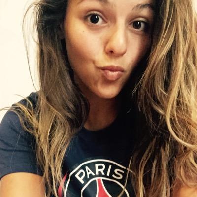 Profile Picture of Alex Adelman (@alexa_rose18) on Twitter