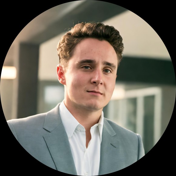 Profile Picture of Noah Lanouette (@noahlanouette) on Poshmark