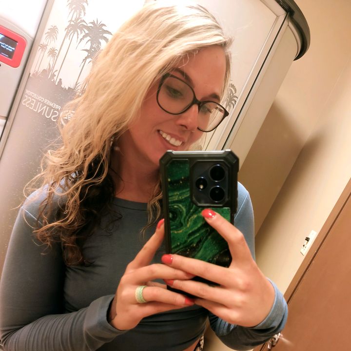 Profile Picture of Debra Louise White (@debfields28) on Tiktok