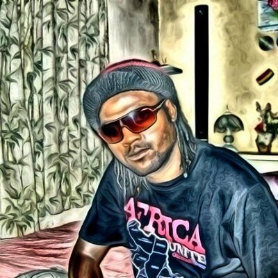 Profile Picture of Jess Collet (@fass_real) on Twitter