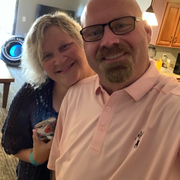 Tisha Kronemann conaway - Poshmark Profile Picture of Tisha Kronemann conaway (@tishaconaway) on Poshmark