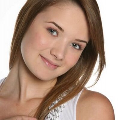 Profile Picture of Vivian Suarez (@viviansuarez4) on Twitter